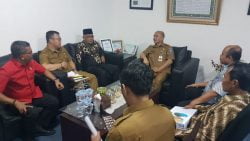 Bupati Pasbar, Yulianto didampingi OPD terkait dalam Pemekaran Nagari serta Tim Pemekaran Biro Pemerintahan Provinsi Sumbar kawal langsung proses penyerahan berkas nagari pemekaran se-Pasbar ke Dirjen Pemerintahan Desa Kemdagri di Jakarta, Senin (3/2/2020)