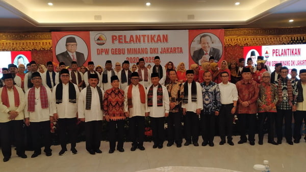 Pelantikan pengurus Gebu Minang di Jakarta