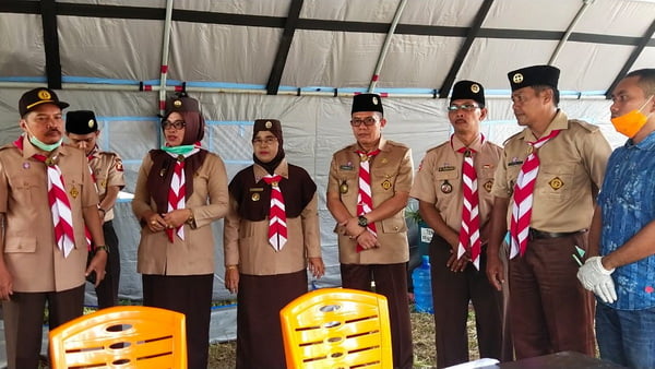 Ka Kwarcab 0317 Kabupaten Pasaman Barat Beserta Pengurus Meninjau Tiga Posko Pemeriksaan Covid 19 Di Tiga Perbatasan