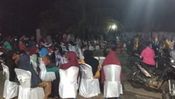 Masyarakat Tampak Menghadiri Acara Syukuran Anggota Dprd Dharmasraya Rosandi Sanjaya Putra, Di Jorong Tarantang, Nagari Sialang Gaung, Kecamatan Koto Baru, Minggu (1/3) Malam.