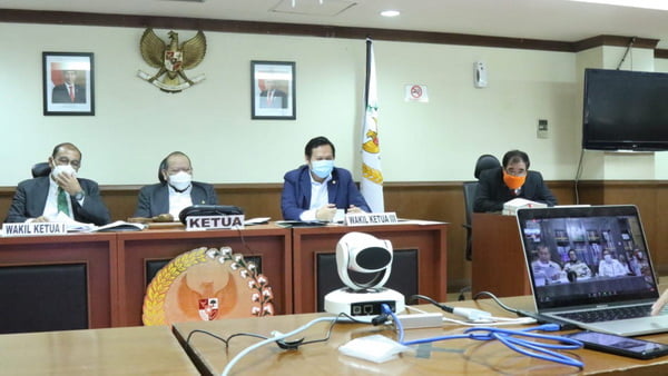 Ketua Dpd Ri Aa Lanyalla Mahmud Mattalitti Mengikuti Launching Virtual