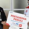 Pertamina Serahkan Bantuan Apd Pada Walikota Padang