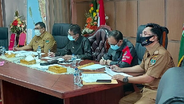 Kegiatan Vidcon Dengan Kepala Dinas Periwisata Kab/Kota Se Sumatera Barat, Di Ruang Kerja Gubernur