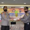 Indahnya berbagi, Kapolres Bukittinggi AKBP Iman Pribadi Santoso, S.Ik kembali salurkan bantuan sosial