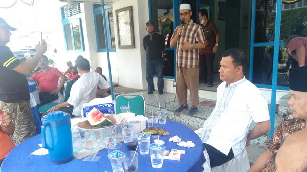 Pwi Sumbar Ikut Memotong Hewan Kurban