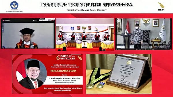 Aa Lanyalla Mahmud Mattalitti Menerima Penghargaan Adi Karsa Utama Dari Institut Teknologi Sumatera (Itera) Lampung