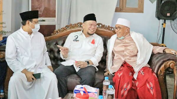 Lanyalla Di Pondok Pesantren Salafiyah, Kota Pasuruan