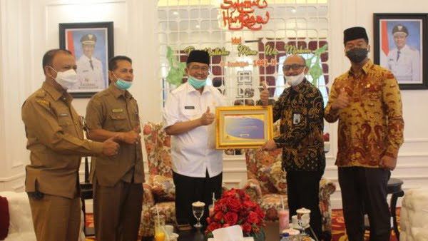 Bupati Solok Gusmal, Terima Wtp Laporan Keuangan Tahun 2019 Dari Kementerian Keuangan