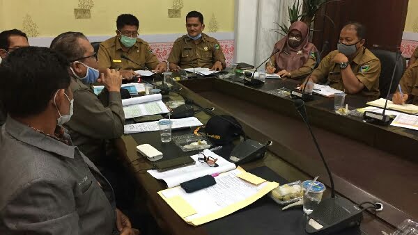 Suasana Penilaian Oleh Tpktdd Sumbar 2020 Di Ruang Pertemuan Bupati Pessel, Selasa 24/11 (Foto: Dok)