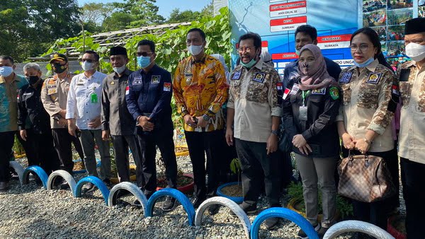 Rombongan Komite II DPD RI yang dipimpin langsung oleh Ketua Komite II DPD RI Yorrys Raweyai melakukan kunjungan kerja ke Kabupaten Wajo, Provinsi Sulawesi Selatan.