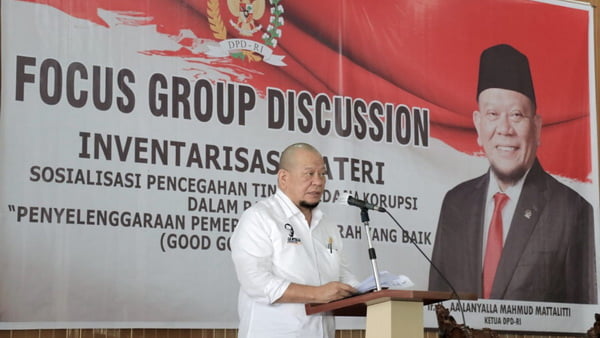 Ketua Dpd Ri, Aa Lanyalla Mahmud Mattalitti. Saat Menjadi Keynote Speaker Dalam Fgd Bersama Kpk Di Kabupaten Way Kanan, Lampung