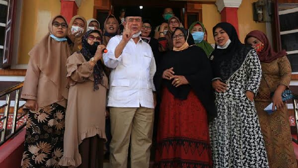 Calon Gubernur Sumbar Nomor Urut 2 Dari Partai Gerindra Nasrul Abit, Menyerap Aspirasi Warga Nagari Tanjuang Alam, Kecamatan Tanjung Baru Kabupaten Tanah Datar, Sabtu 7 November 2020.