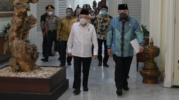 Ketua Dpd Ri Aa Lanyalla Mahmud Mattalitti Melakukan Rapat Konsultasi Bersama Wapres Ma'Ruf Amin