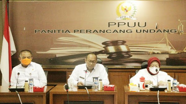 Sekretaris Jenderal Dpd Ri Rahman Hadi Saat Exit Meeting Dengan Kemenpan-Rb Di Gedung Dpd Ri, Jakarta. (Foto : Dpd)