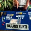 Barang bukti yang diamankan dari RN