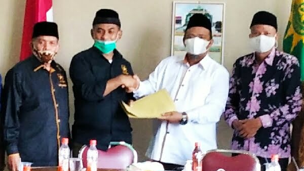 Ketua Tp3U Sumbar, H. Taslim Chaniago Saat Audiensi Dengan Keluarga Besar Muhammadiyah Sumbar