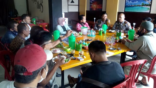 Coffee Morning Dengan Kasubag Humas Polres