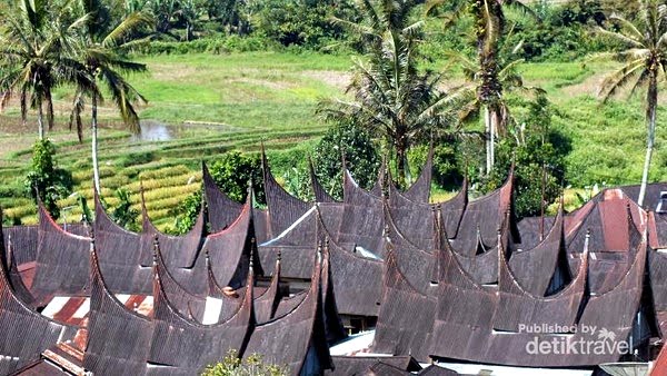 Bagian Gonjong Sarugo Diambil Dari Sisi Atas Rumah. (Foto: Detik Travel)