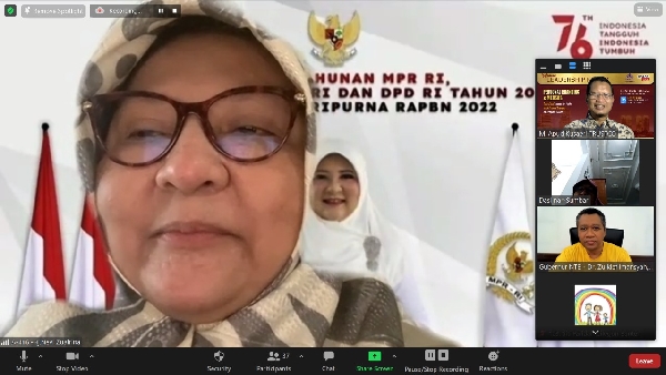 Nevi Zuairina Dalam Kegiatan Women Leadership Forum