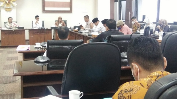 Dprd Bengkulu Konsultasi Ke Dprd Sumbar