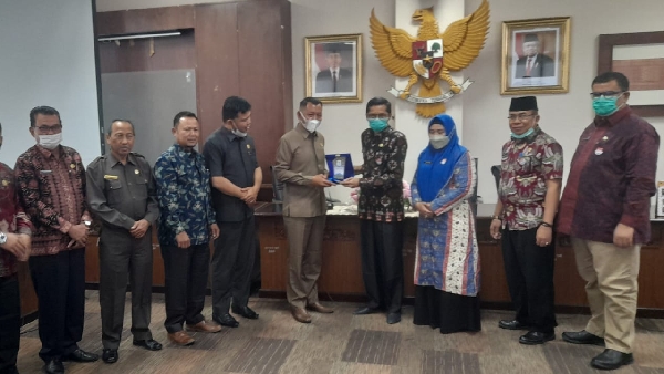 Dprd Kerinci Kunker Ke Dprd Sumbar