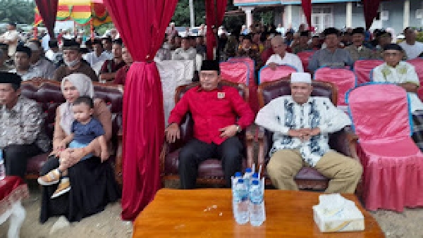 Anggota Komisi II DPRD Sumbar, Syamsul Bahri turun langsung ke Air Balam