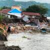 15 unit rumah beserta satu jembatan dan satu bangunan penginapan amblas oleh fenomena abrasi.