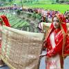 Pawai Peragaan 1000 Songket di Pandaisikek, X Koto, Tanahdatar, Sabtu 27 Agustus 2022 (Foto: Kominfo Tanah Datar)