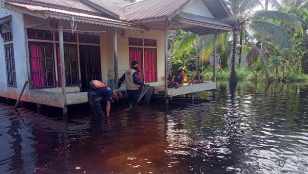 Banjir Yang Menggenangi Kabupaten Kayong Utara