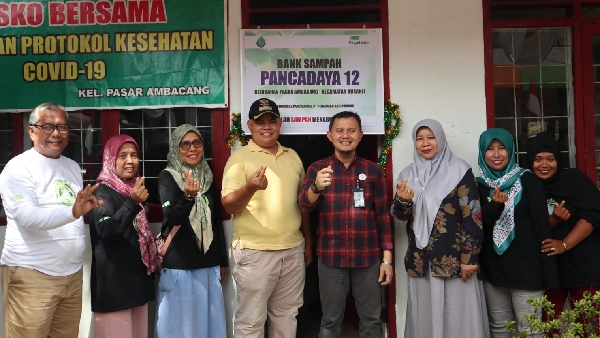 Lurah Pasar Ambacang Syamsu Irwan Launching Bspd 12