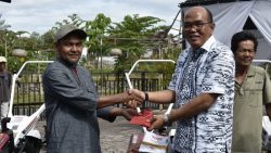 Ketua Dprd Sumbar Supardi Hadiri Pertemuan Dengan Kelompok Tani Penerima Bantuan Alsintan Pertanian Di Agamjua Payakumbuh,