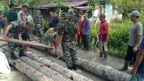 Mentawai Gotong Royong