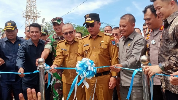 Martinus Dahlan Launching Kapal Cepat Mentawai Fast Untuk Antar Pulau