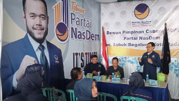 Orientasi Dan Pembekalan Pengurus Dpc Partai Nasdem Kecamatan Lubuk Begalung Dan Pengurus Dprt Se Kecamatan Lubuk Begalung