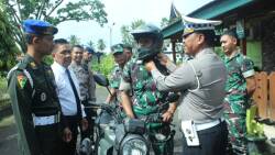 Safety Riding Dan Penyuluhan Lalu Lintas Oleh Sub Detasemen Polisi Militer I/4-2 Sijunjung