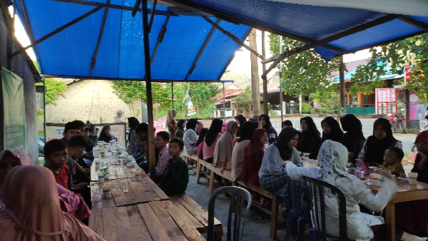 Buka Puasa Bersama Anak Yatim