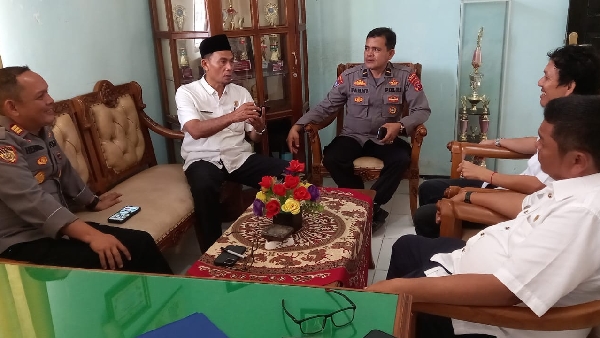 Kapolsek Gelar Silaturahmi Dengan Pemerintah Kecamatan Koto Baru 1