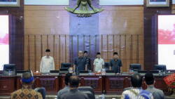 Saat Rapat Paripurna Tutup Dan Buka Masa Sidang, Dprd Sampaikan Sejumlah Capaian Kinerja