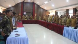 Pj Bupati Mentawai Hadiri Rapat Koordinasi Percepatan Penghapusan Kemiskinan Ekstrim