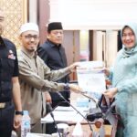 Fraksi-Fraksi Dprd Sumbar Dorong Pemprov Gali Sumber Pendapatan Baru