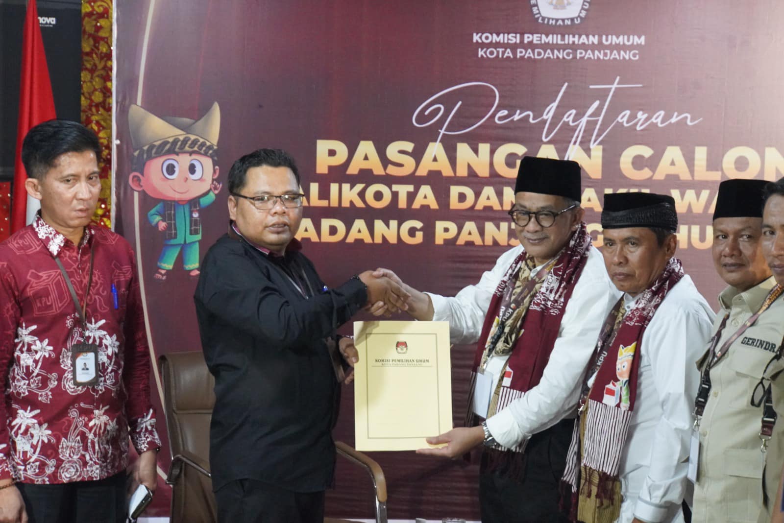 Paslon Nasrul Naga Dan Eri