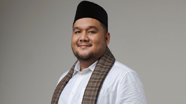 Ikhsan Fausta Alinia