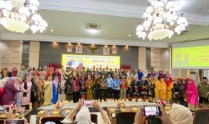 Parade Baca Puisi Upita Agustine