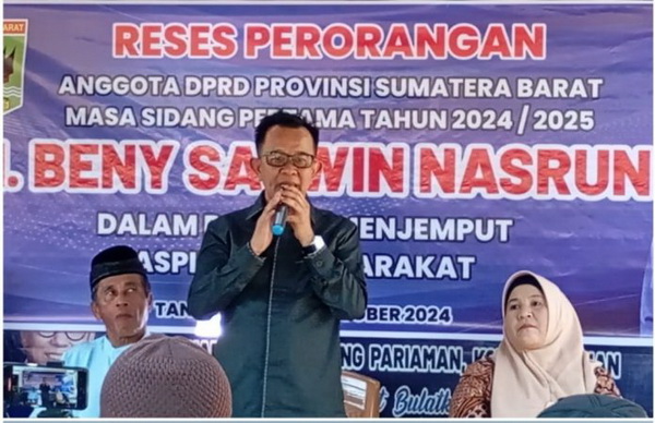 Anggota Dprd Sumbar Beny Aaswin Nasrun Saat Melakukan Reses