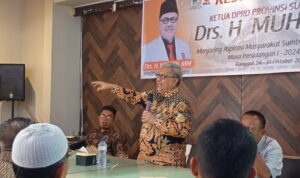 Ketua Dprd Provinsi Sumatera Barat, Muhidi Saat Gelar Reses