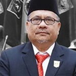 Ketua DPRD Sumbar, Muhidi