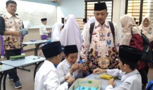 Madrasah Wak Tanjong  Al-Islamiah (MWTI) di Singapura