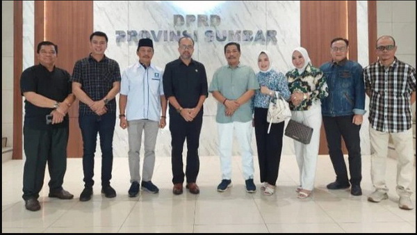 Plt Sekretaris DPRD Provinsi Sumatera Barat (Sumbar), Maifrizon